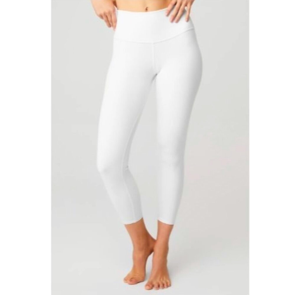 ALO YOGA 7/8 High-Waist Airbrush Legging in White (Size S)
